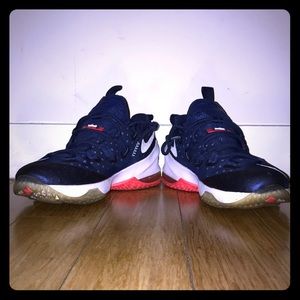 Lebron 13 Low Top